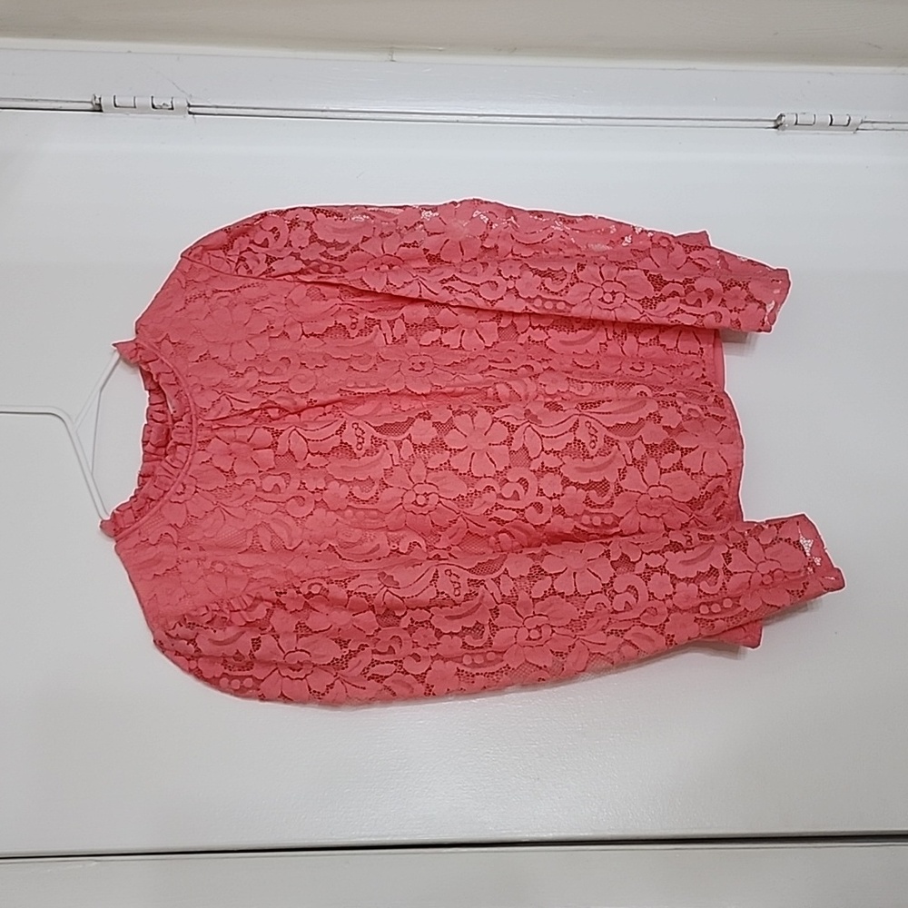 Rachel Parcell coral pink, laced blouse